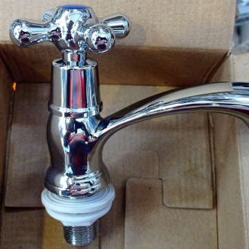 Single Handle Bathroom faucet